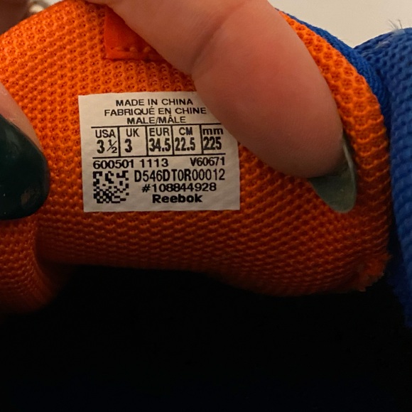 NWT Reebok Sneakers - Picture 6 of 6